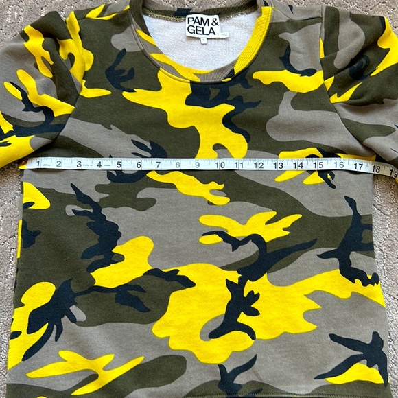 Pam & Gela Pop Camo Puff Sleeeve Sweatshirt - Picture 5 of 10